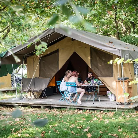 De 4* Parijs